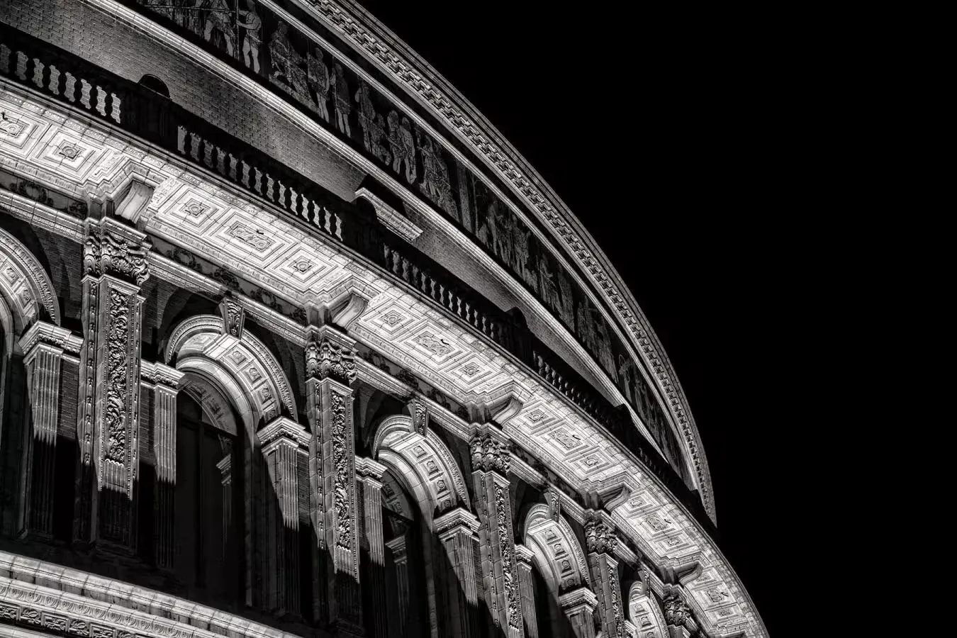 Top part of Royal Albert Hall